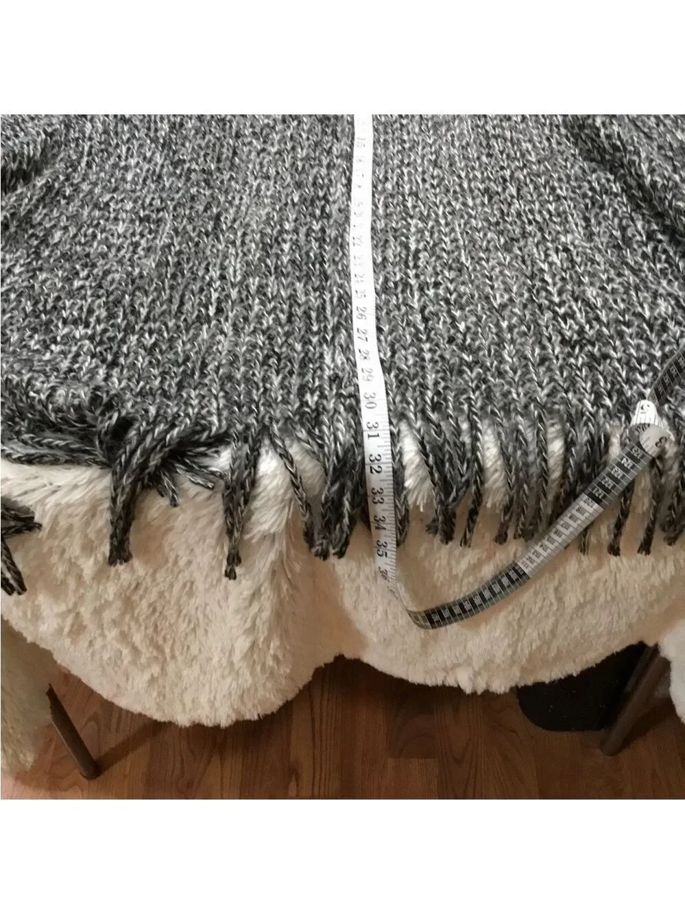 Apt 9 open knit ruana Woman’s OSFM gray black & white with fringe detail